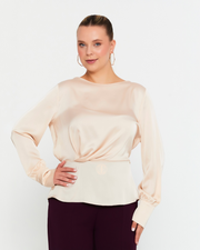 Lisa silk top – Effortless elegance, day to night